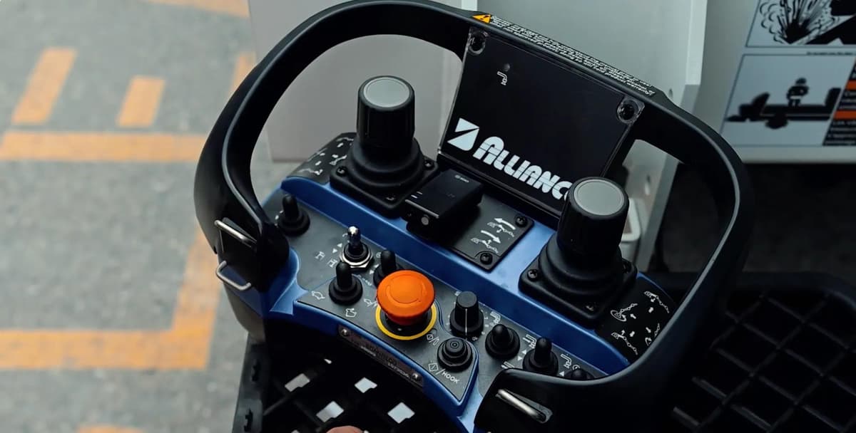 How to put the Scanreco Remote in Self Test Mode